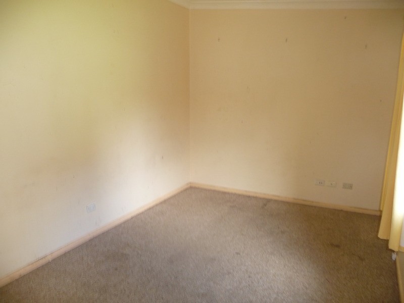 48 Barina Avenue, Lake Heights NSW 2502