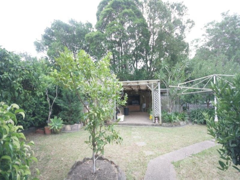 70 Beatus Street, Unanderra NSW 2526