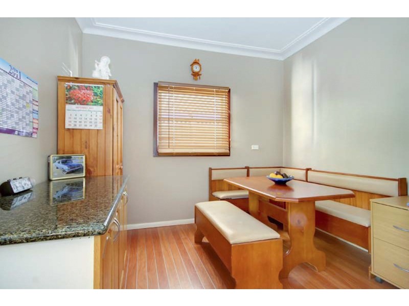 87 Heaslip Street, Coniston NSW 2500