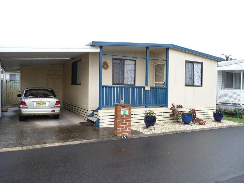 71 Lakeline  Drive, Kanahooka NSW 2530