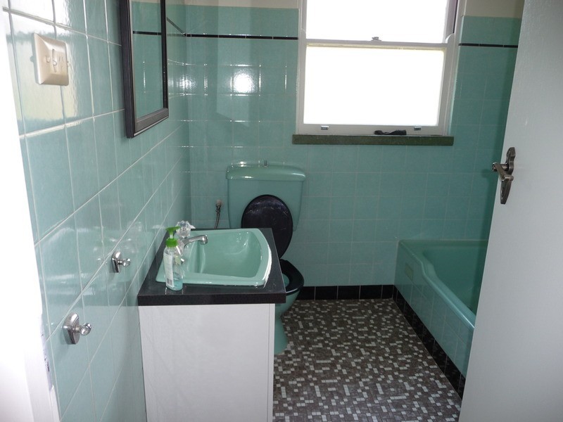 2/38 Robertson Street, Coniston NSW 2500