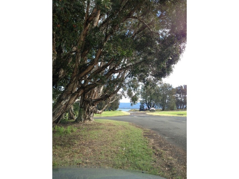192 Lakeview  Parade, Primbee NSW 2502