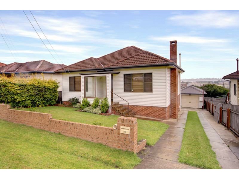 89 Robertson Street, Port Kembla NSW 2505