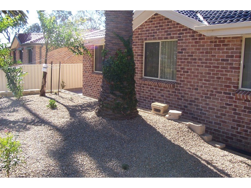 1/5 Dawson  Street, Balgownie NSW 2519