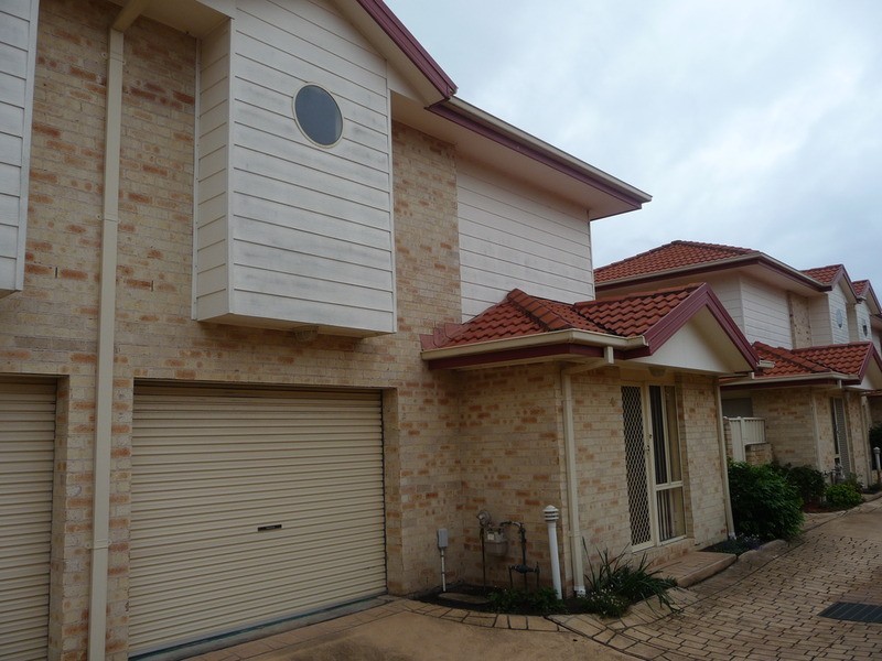 4/18 Osborne Street, Dapto NSW 2530