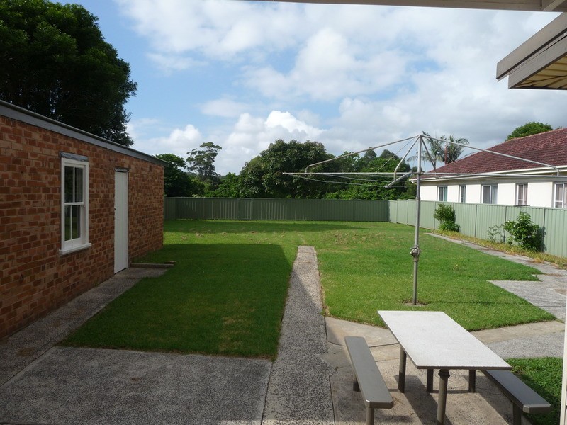 9 Tamblin Street, Fairy Meadow NSW 2519