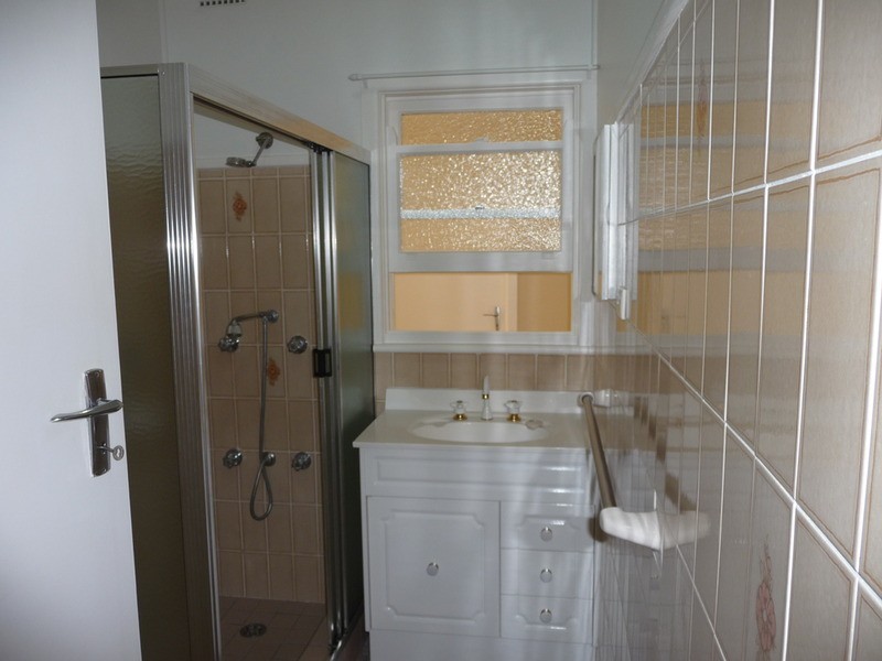 9 Tamblin Street, Fairy Meadow NSW 2519