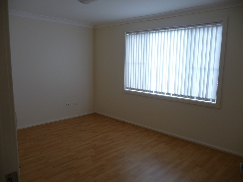 7a Barina Avenue, Lake Heights NSW 2502