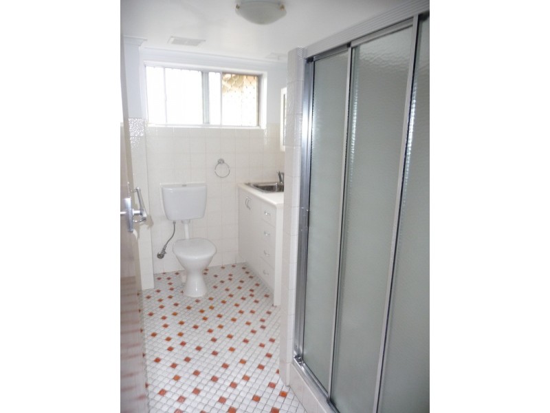 1/120 Caldwell  Avenue, Tarrawanna NSW 2518