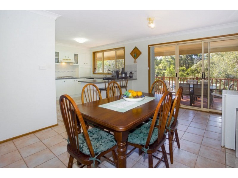 152 Derribong  Drive, Cordeaux Heights NSW 2526
