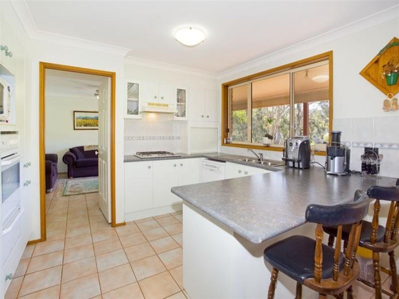 152 Derribong  Drive, Cordeaux Heights NSW 2526