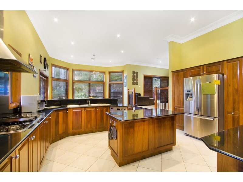 16 Bertram  Close, Tarrawanna NSW 2518