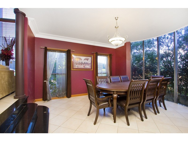16 Bertram  Close, Tarrawanna NSW 2518
