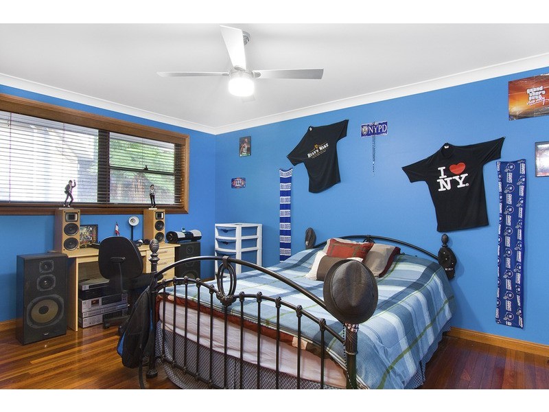 16  Bertram  Close, Tarrawanna NSW 2518