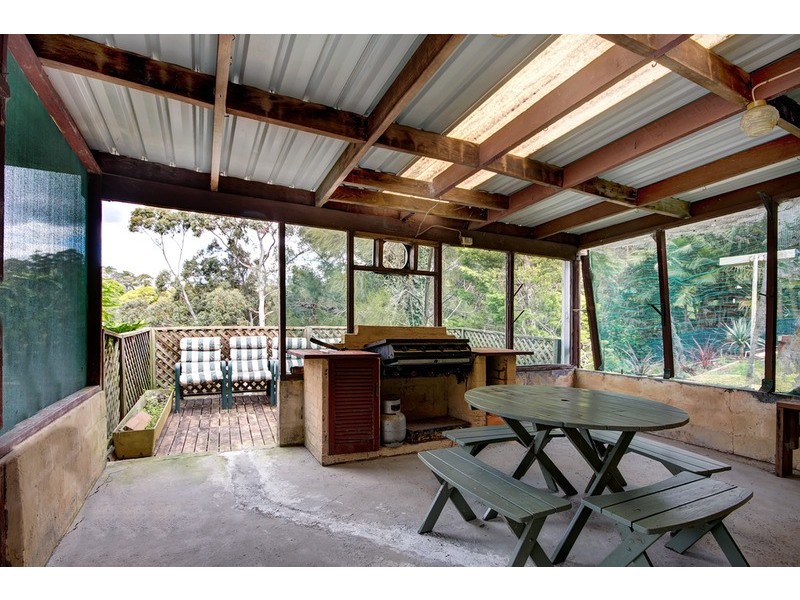 126 Princes  Highway, Thirroul NSW 2515