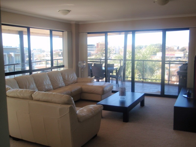 10/13-15 Loftus  Street, Wollongong NSW 2500
