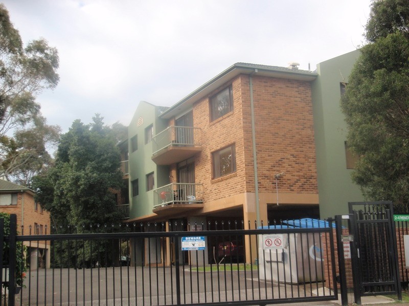 17/2-4 Hindmarsh Avenue, North Wollongong NSW 2500