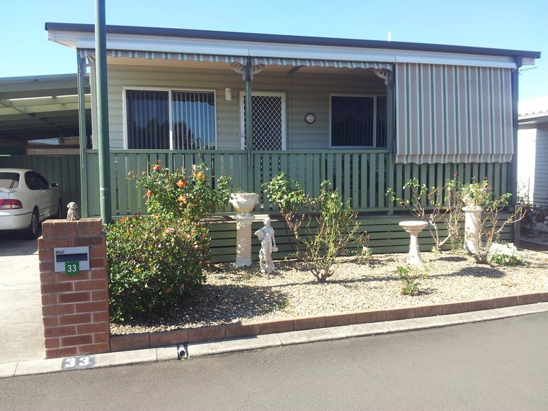 33 Willow Tree Avenue, Kanahooka NSW 2530