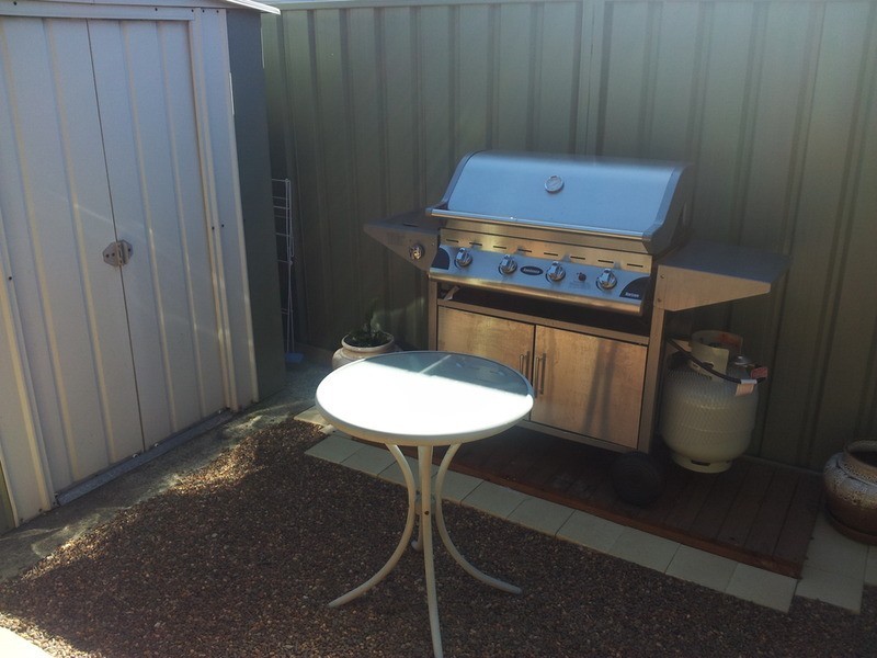 33 Willow Tree Avenue, Kanahooka NSW 2530