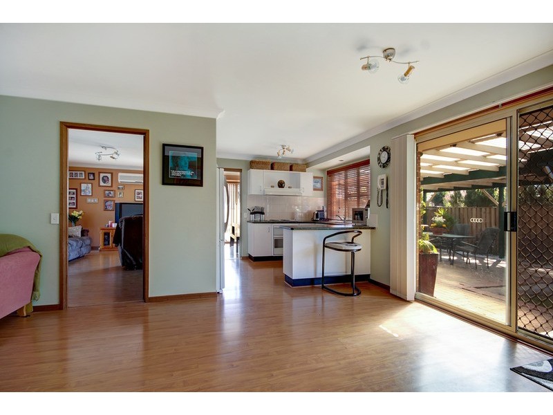 1 Robins Creek  Drive, Horsley NSW 2530