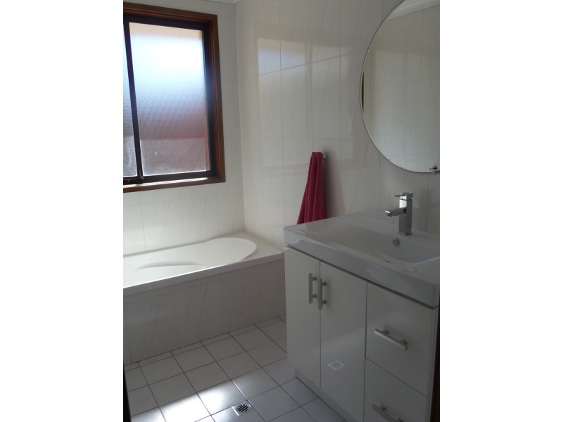 48 Warwick Street, Berkeley NSW 2506