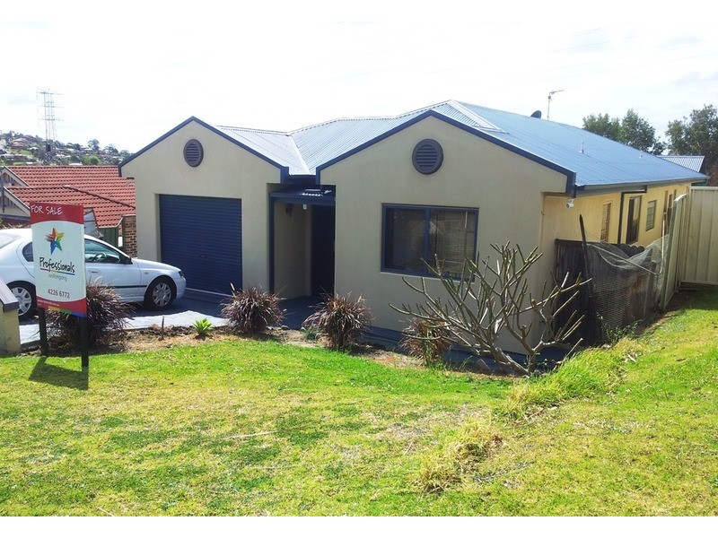 9B Gilba  Road, Koonawarra NSW 2530
