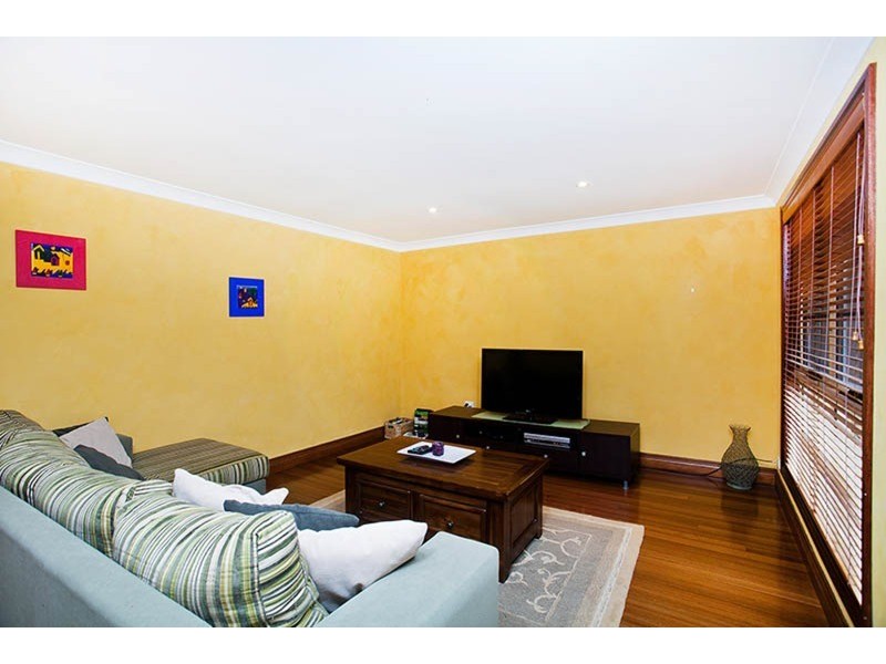 11 Govett  Crescent, Figtree NSW 2525