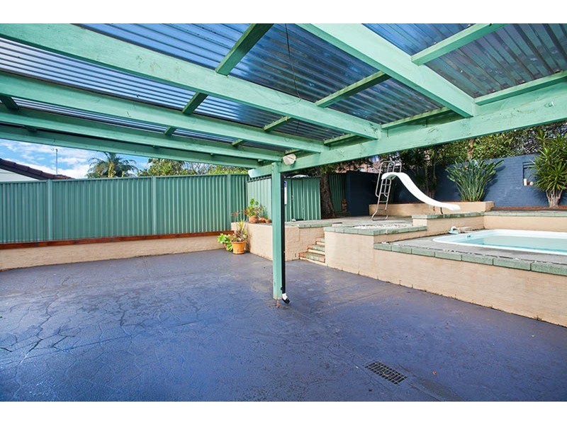 11 Govett  Crescent, Figtree NSW 2525