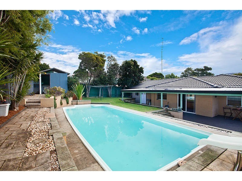 11 Govett  Crescent, Figtree NSW 2525