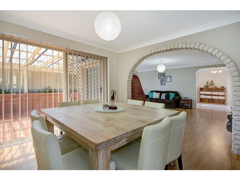 11 Natan  Place, Cordeaux Heights NSW 2526