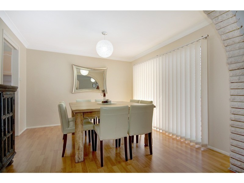 11 Natan  Place, Cordeaux Heights NSW 2526