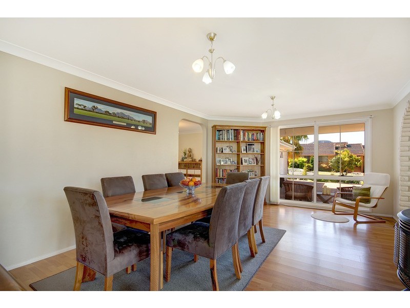 11 Natan  Place, Cordeaux Heights NSW 2526