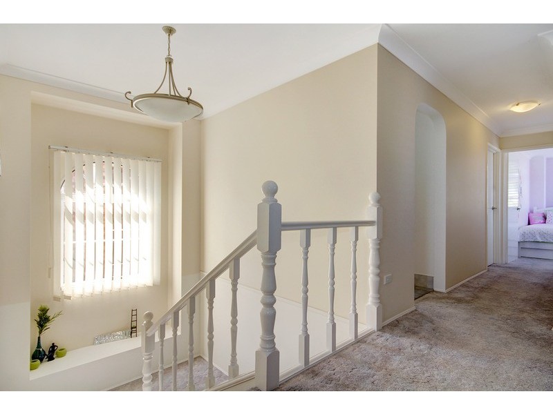 11 Natan  Place, Cordeaux Heights NSW 2526