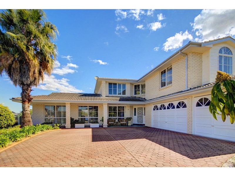 11 Natan  Place, Cordeaux Heights NSW 2526