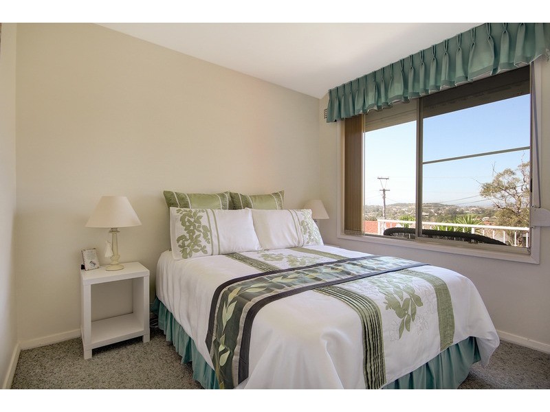 98  Beatus  Street, Unanderra NSW 2526