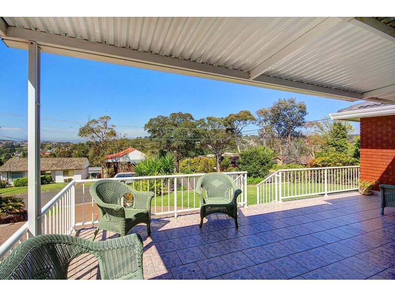 98  Beatus  Street, Unanderra NSW 2526