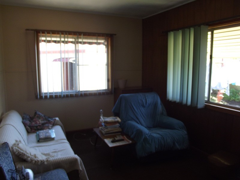 13 St Cloud Crescent, Lake Heights NSW 2502