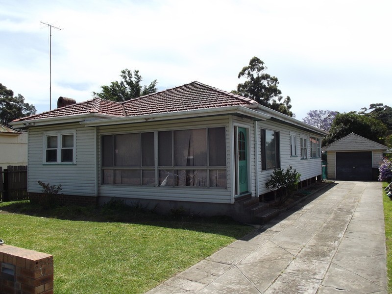 24 Lysaght Street, North Wollongong NSW 2500