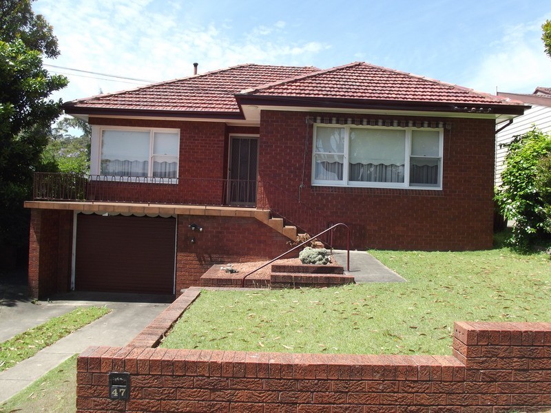 47 Phillips Crescent, Mangerton NSW 2500