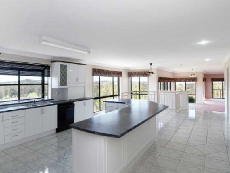 58 Sanderson Road, Kanahooka NSW 2530