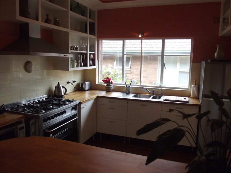 3 Phillips Crescent, Mangerton NSW 2500