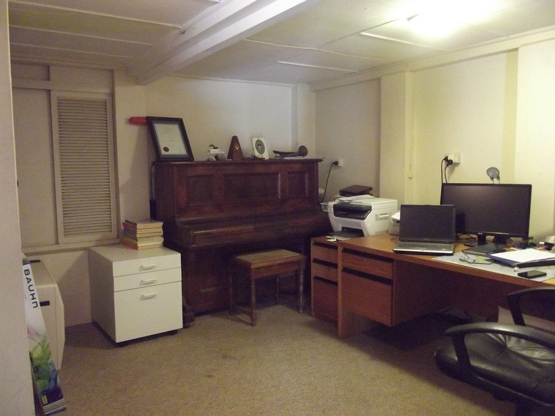 3 Phillips Crescent, Mangerton NSW 2500