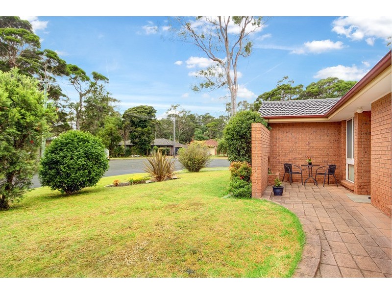 6 Anthea  Place, Dapto NSW 2530