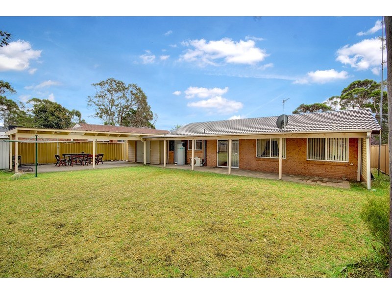 6 Anthea  Place, Dapto NSW 2530