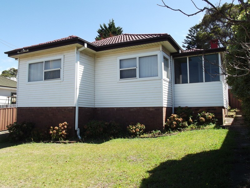 140 Cowper  Street, Port Kembla NSW 2505