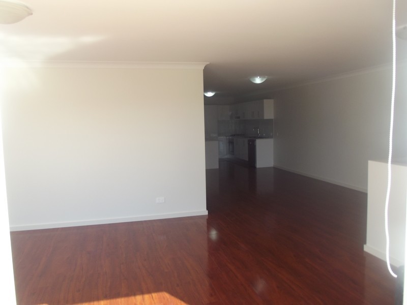 1/164 Shearwater Drive, Lake Heights NSW 2502