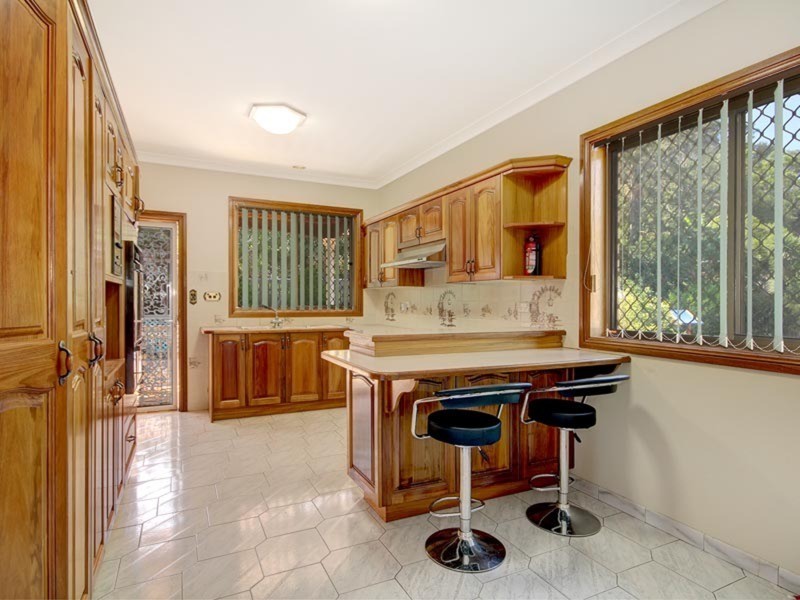 10a McArthur Parade, Mangerton NSW 2500