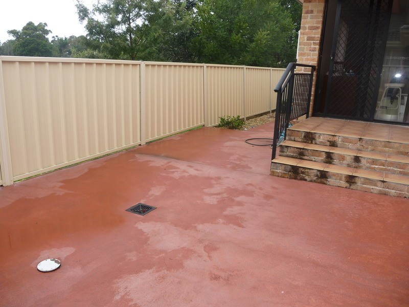 2/3 Dawson Street, Balgownie NSW 2519