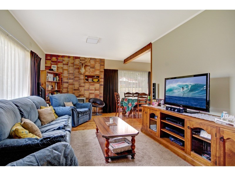7 Chalmers  Street, Balgownie NSW 2519