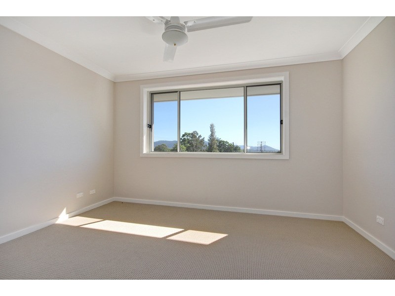 1/6 Pinnacle Way, Dapto NSW 2530